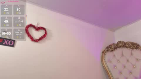 saaya_tay online show from 11/10/25, 03:16