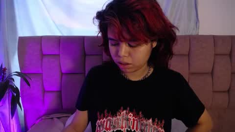 Snapshot of sabinamerchetti_ chatting on 12/04/24, 06:50 Sabina Merchetti online show from 12/04/24, 06:50