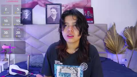 Snapshot of sabinamerchetti_ chatting on 10/01/25, 02:17 Sabina Merchetti online show from 10/01/25, 02:17