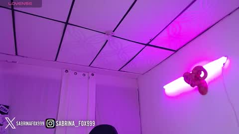 sabrina fox online show from 10/17/25, 03:42