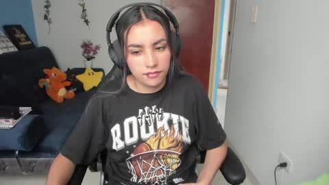 Angie  online show from 01/10/25, 08:04