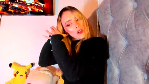 . Sabrina Cole . online show from 11/27/25, 04:14