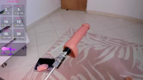 Snapshot of sabrina_geek chatting on 02/06/25, 01:38 sabrina_geek online show from 02/06/25, 01:38