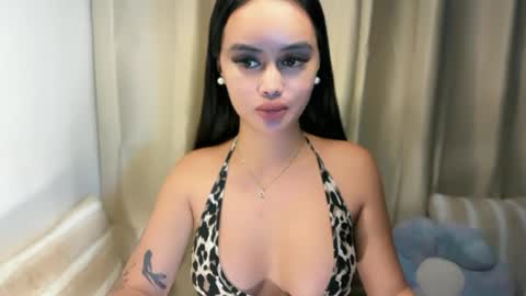 Snapshot of sabrina_inviting chatting on 07/28/26, 02:13 Sabrina online show from 07/28/26, 02:13