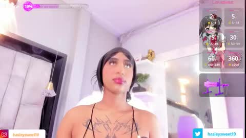 Snapshot of sabrina_keller19 chatting on 02/09/26, 10:47 Hasley online show from 02/09/26, 10:47