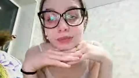 Snapshot of sabrinahandlin chatting on 04/28/26, 07:08 Sabrina online show from 04/28/26, 07:08