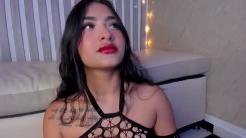 mariana  online show from 02/04/25, 09:41