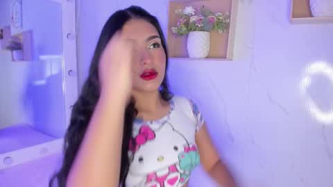 mariana  online show from 10/11/25, 03:28