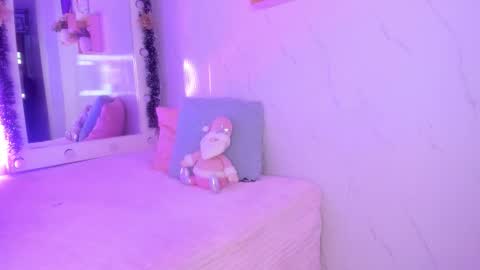 mariana  online show from 11/27/25, 02:13