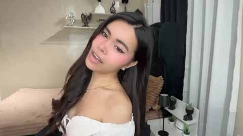 sabrinamadonna54 online show from 06/08/26, 09:37