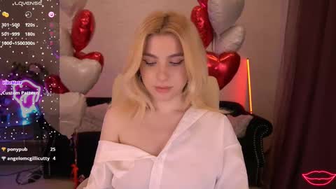 Sabrina online show from 02/18/25, 03:31