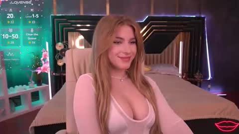 Sabrina online show from 09/30/25, 06:40