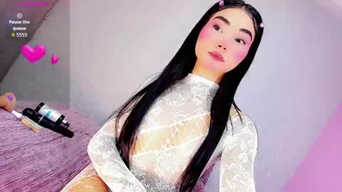 sabrinasandoval21 online show from 05/15/26, 06:09