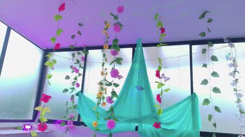 S A B R I N A  online show from 10/31/25, 11:44