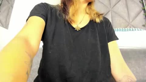 S A B R I N A  online show from 12/15/25, 11:36