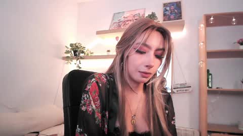 S A B R I N A  online show from 04/08/26, 01:00