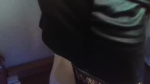 Snapshot of sabrinatravsexy chatting on 09/09/25, 11:04 sabrinatravsexy online show from 09/09/25, 11:04