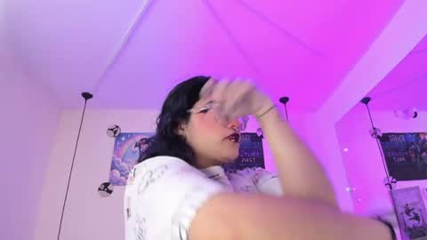 Snapshot of sabrinav_ chatting on 04/01/26, 11:22 Sabrina online show from 04/01/26, 11:22