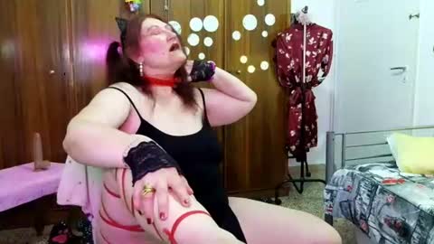 SabrinaXlovess online show from 06/29/26, 05:02