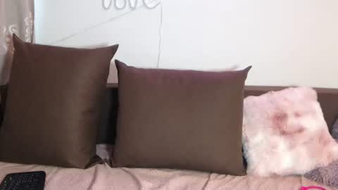 Snapshot of sabrinee__xx_divine chatting on 06/29/26, 07:47 sabrinee__xx_divine online show from 06/29/26, 07:47