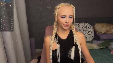 Snapshot of sabrinkaa chatting on 02/25/26, 10:30 Sabi Ryder new acc online show from 02/25/26, 10:30