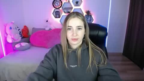 Sabrina Violet online show from 05/11/26, 08:09