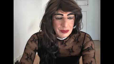 Snapshot of sabry_98 chatting on 10/03/25, 08:44 Sabrina online show from 10/03/25, 08:44