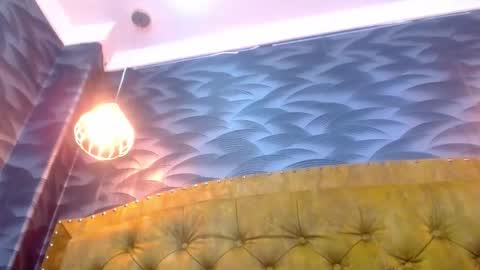 Snapshot of sachabratzx chatting on 02/25/26, 03:32 Sacha online show from 02/25/26, 03:32