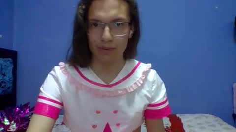 Snapshot of sachi_cosplayer chatting on 12/13/25, 07:53 sachi_cosplayer online show from 12/13/25, 07:53