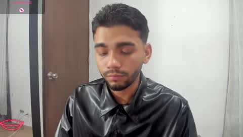 Snapshot of sack_rojas chatting on 02/15/25, 04:58 Sack online show from 02/15/25, 04:58