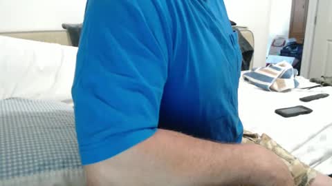 Snapshot of sactosteve chatting on 09/21/25, 05:25 dadbod online show from 09/21/25, 05:25