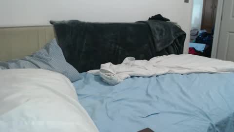 Snapshot of sactosteve chatting on 09/23/25, 05:05 dadbod online show from 09/23/25, 05:05