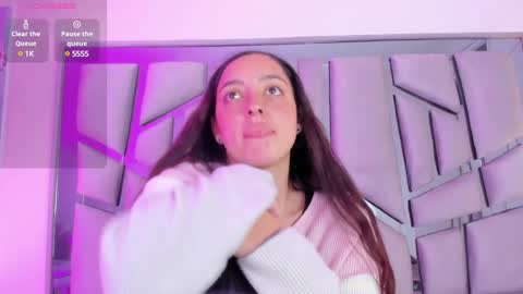    online show from 03/10/25, 06:59