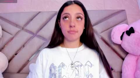    online show from 09/17/25, 01:18