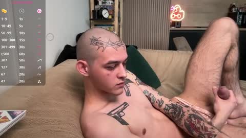 Snapshot of sadboyvin chatting on 03/27/26, 07:25 Vinnie online show from 03/27/26, 07:25