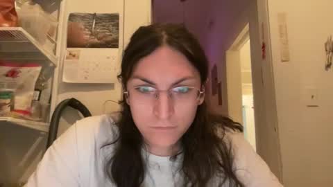 Snapshot of sadie_stars chatting on 01/15/25, 10:46 Sadie online show from 01/15/25, 10:46