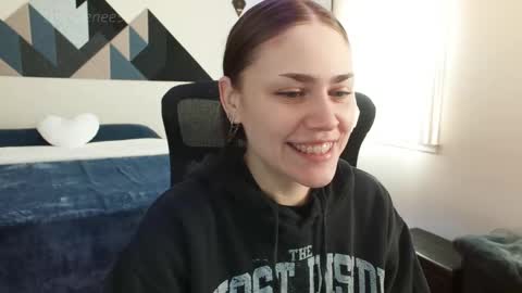 Sadie Renee  online show from 03/06/25, 08:16