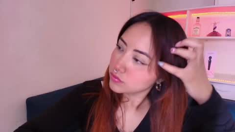 Cami online show from 12/04/25, 07:00