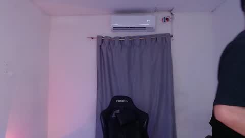 saenz_hotx online show from 02/05/25, 11:28