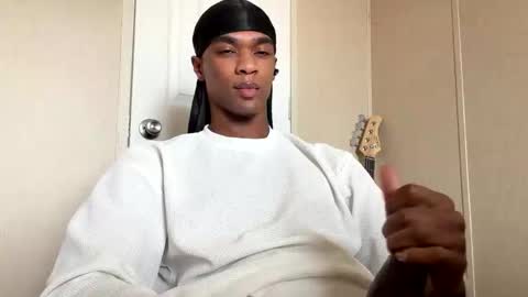 Saeonyx online show from 11/18/25, 04:33