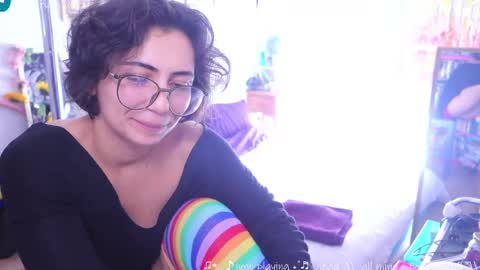 Safa online show from 09/19/25, 03:13