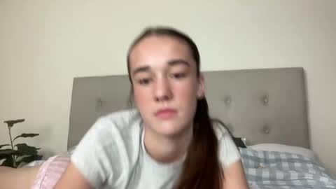 urs xxx content in my bio online show from 05/04/26, 07:48