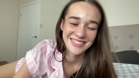 urs xxx content in my bio online show from 05/06/26, 08:08
