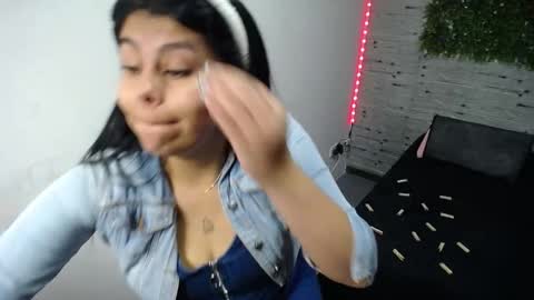 Snapshot of sago_dupont chatting on 10/13/25, 05:46 sago_dupont online show from 10/13/25, 05:46