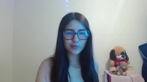 Sahaliefox  online show from 10/02/25, 10:17