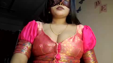 Queen Archana online show from 12/25/24, 06:41