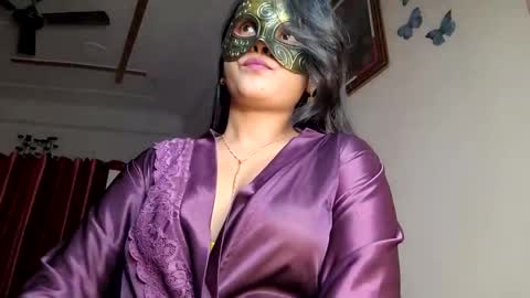 Queen Archana online show from 01/06/25, 06:41