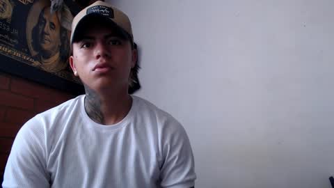 Sahara y Thiago online show from 01/17/25, 12:31