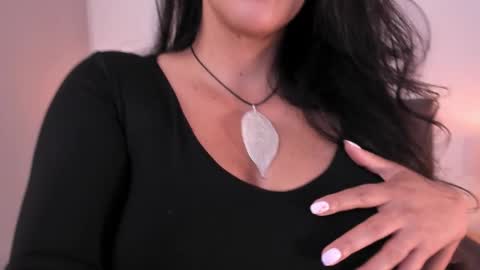 Snapshot of saharagarcia chatting on 01/07/26, 04:31 Sahara Garcia online show from 01/07/26, 04:31