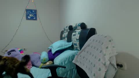 Karina online show from 12/10/24, 02:59